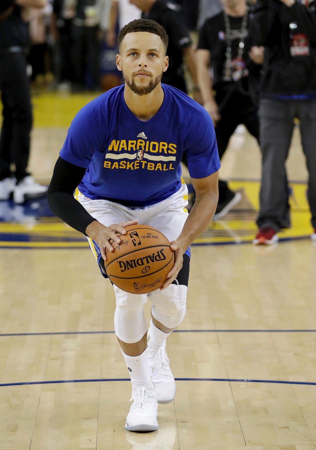 还在国际比 还在国际比