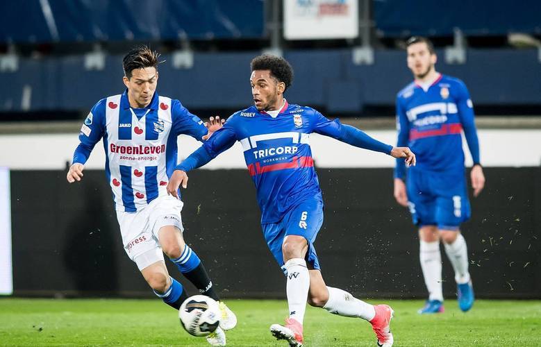 临场发挥往 临场发挥往