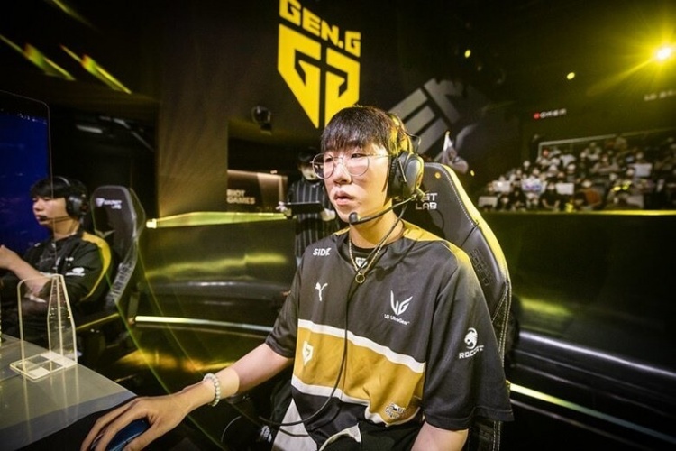 与意甲的契 与意甲的契