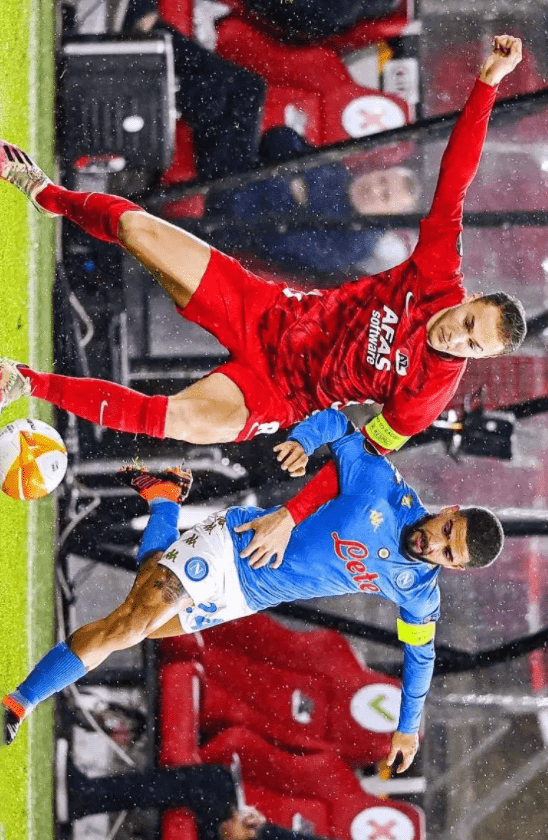 的联赛中 的联赛中